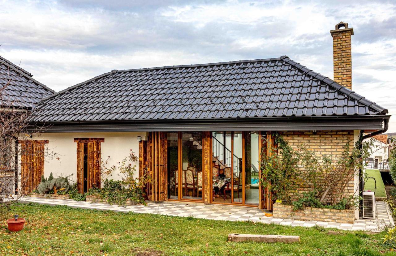 City Escape Luxury Villa Zuce Zewnętrze zdjęcie