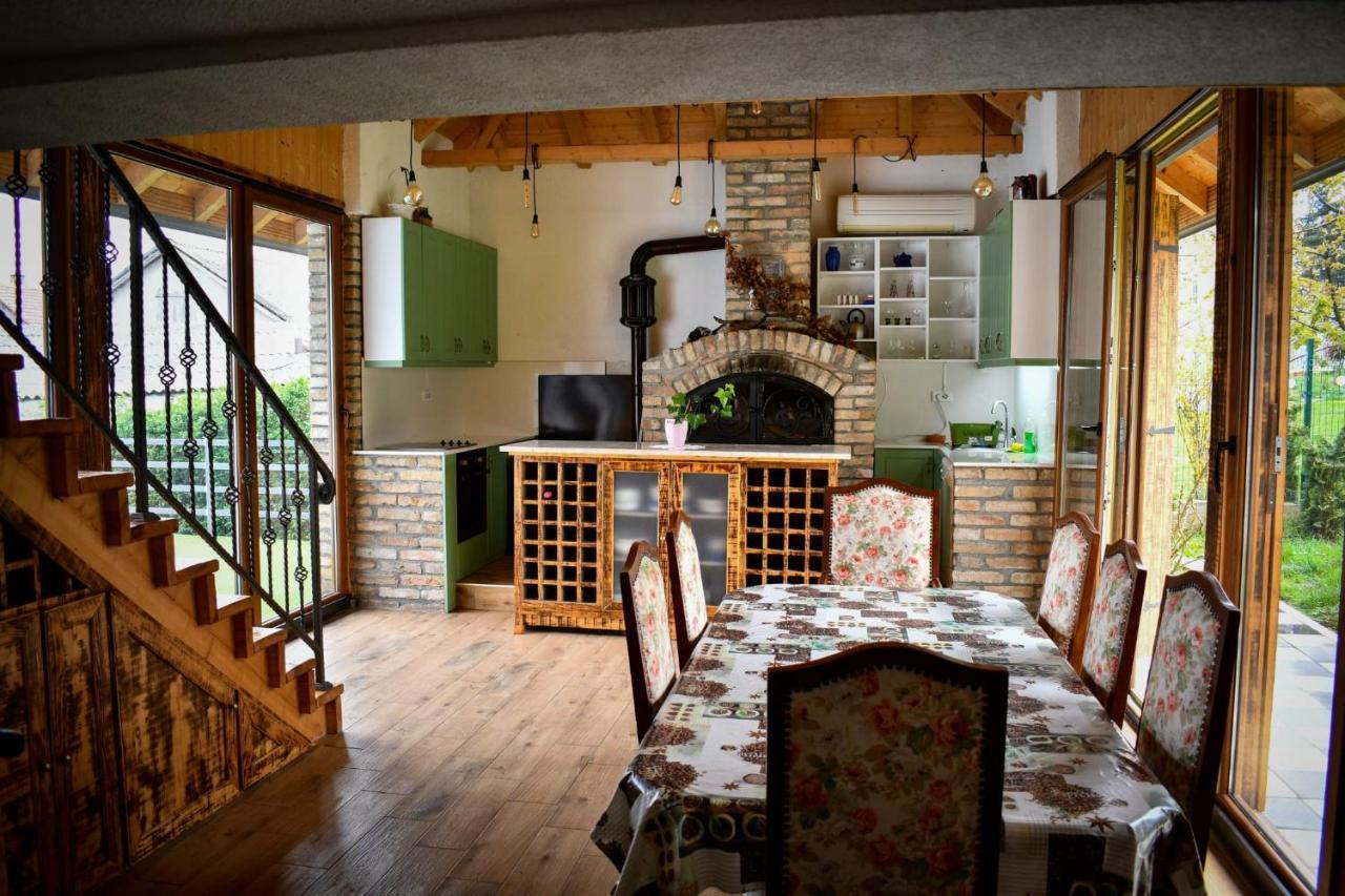 City Escape Luxury Villa Zuce Zewnętrze zdjęcie